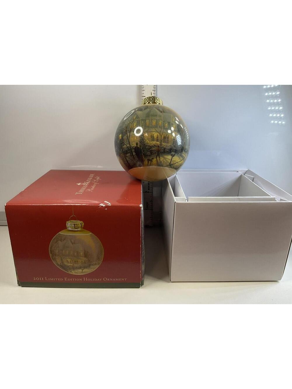 Thomas Kinkade 2011 Ornament Ball